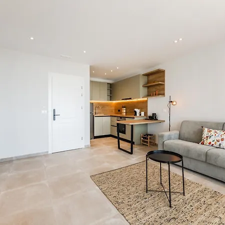 Ionian Sol Apartmán *